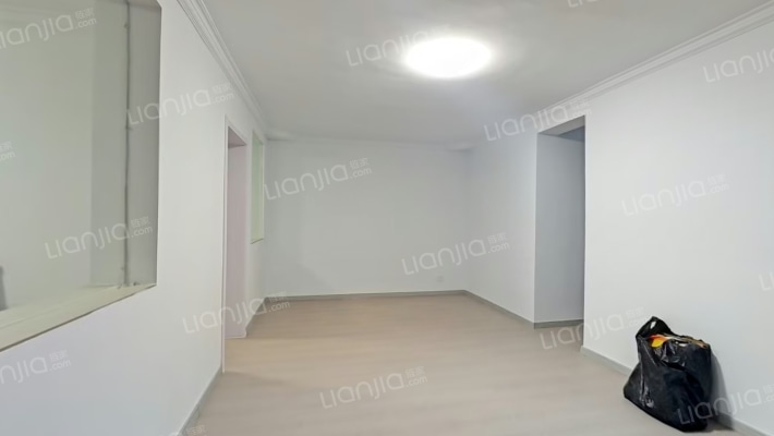 五一大街97号二手房实景图