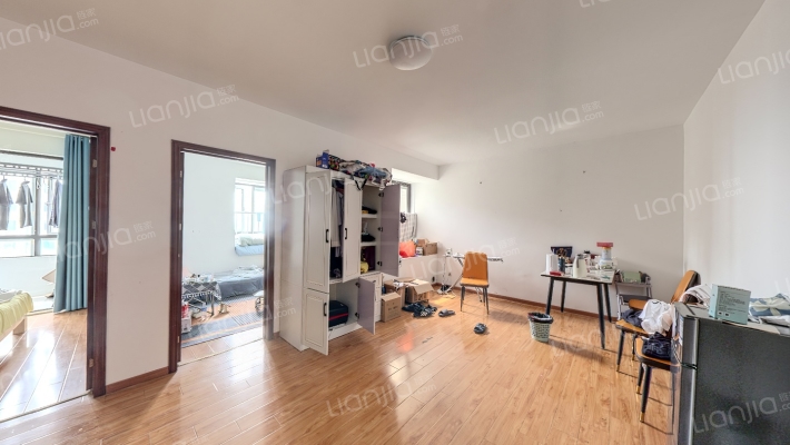 川海花园二手房实景图