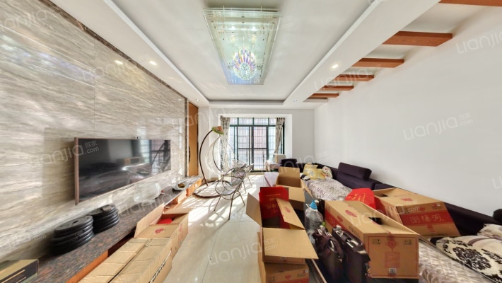 华天LOHO小镇二手房实景图