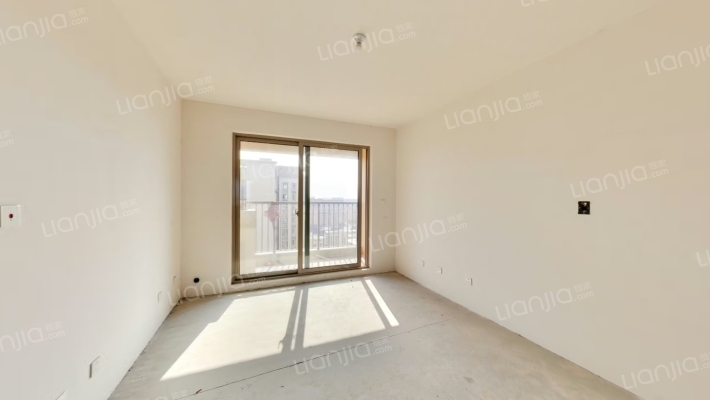 绿地悦颂云庭二手房实景图