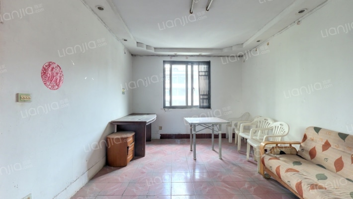 兴关路7号二手房实景图