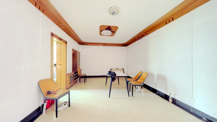 粮食局大院(胜利路58号)二手房实景图