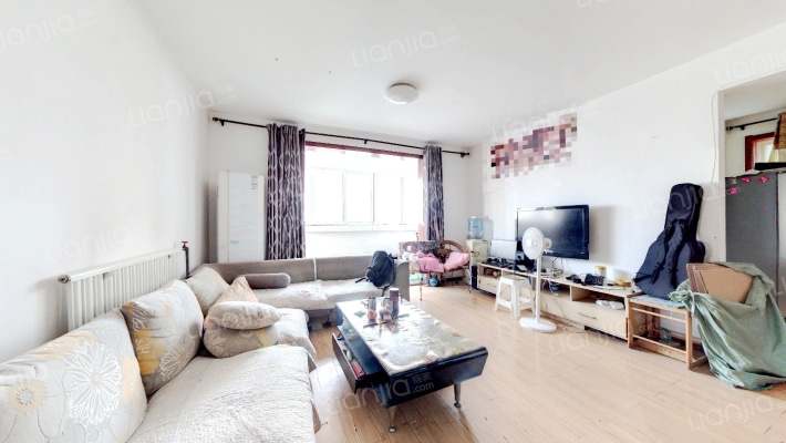 西材东苑小区二手房实景图