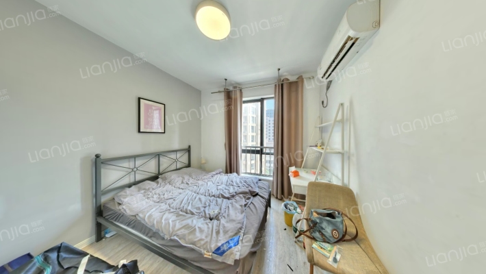 云河南园二手房实景图