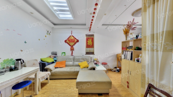 书香名邸二手房实景图