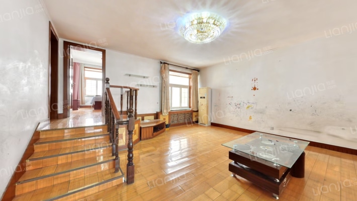 天鸿花园二手房实景图