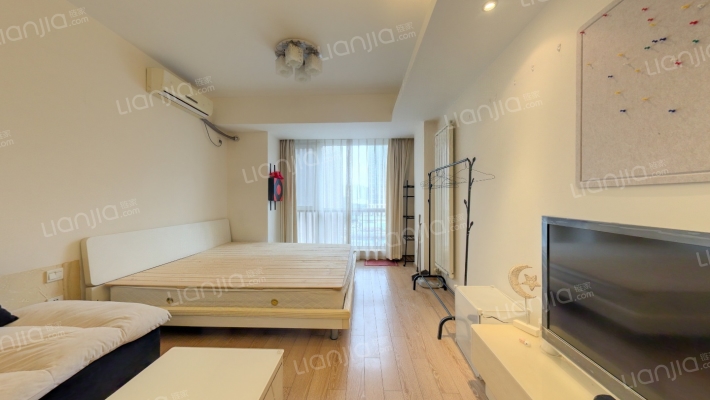 万科金色广场二手房实景图