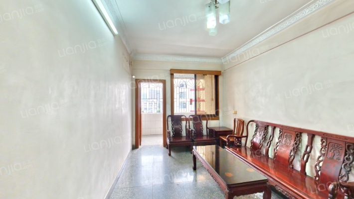 番艺花园二手房实景图