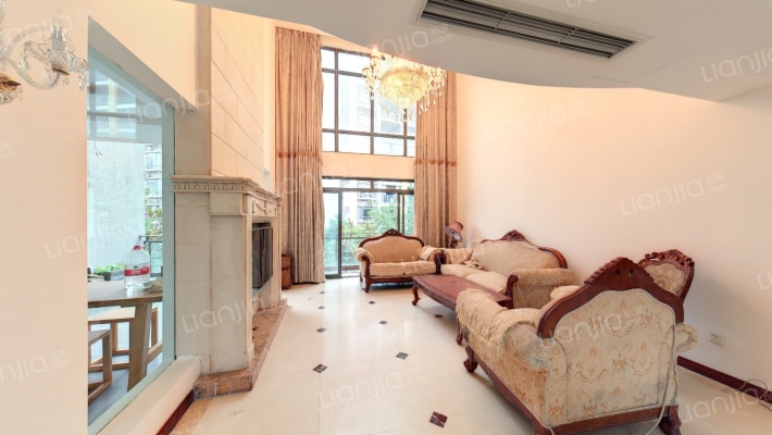 鲁能星城三街区二手房实景图