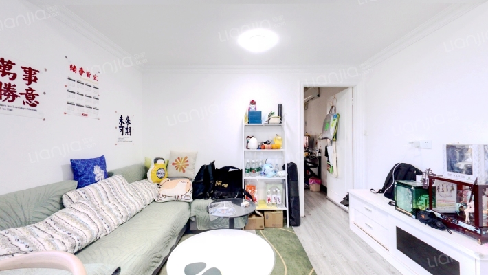 连波路228弄二手房实景图