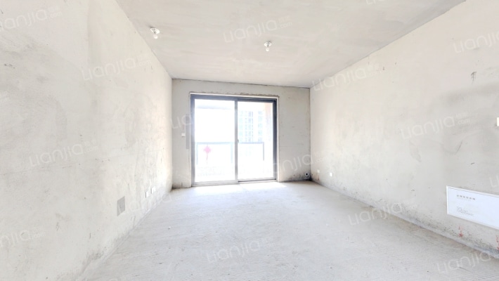 均和华府二手房实景图