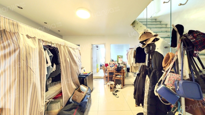 天下儒寓二手房实景图