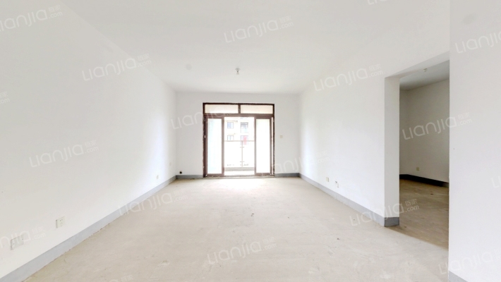 山湖湾二手房实景图