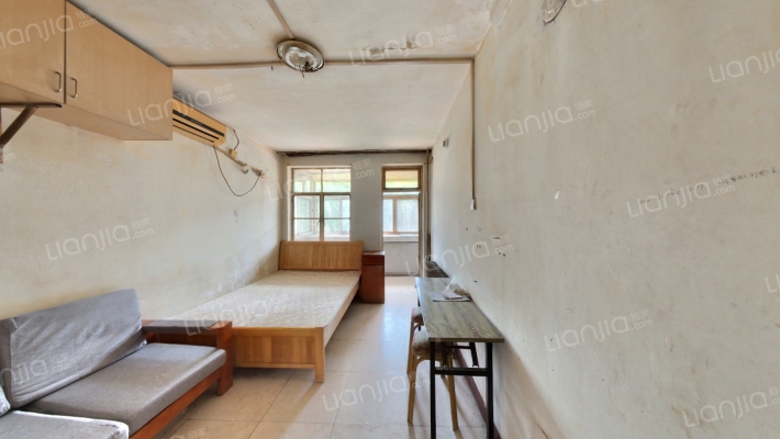 甸柳七区二手房实景图