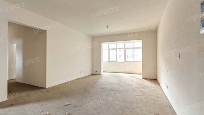 站前广场二手房实景图