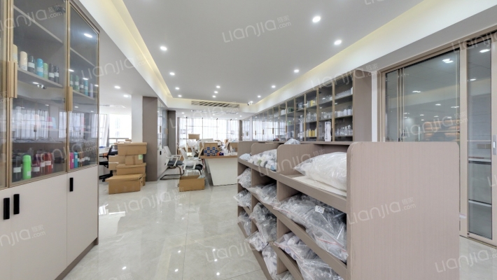 泊岸君庭二手房实景图