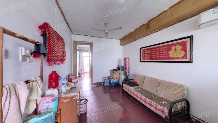 制药厂院二手房实景图