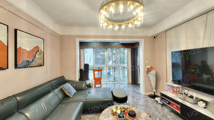 东山国际新城D区二手房实景图