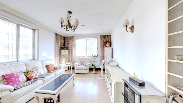 高塘人家二手房实景图