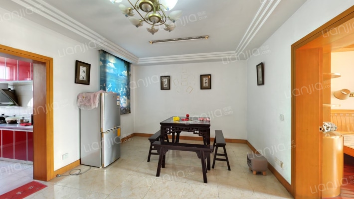 朝阳新村F区二手房实景图