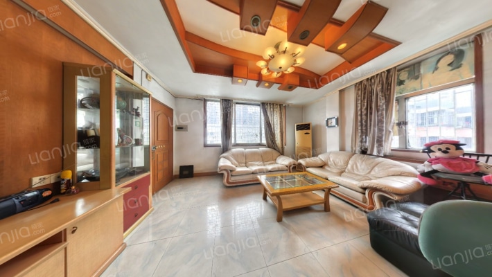 兰台里94号二手房实景图