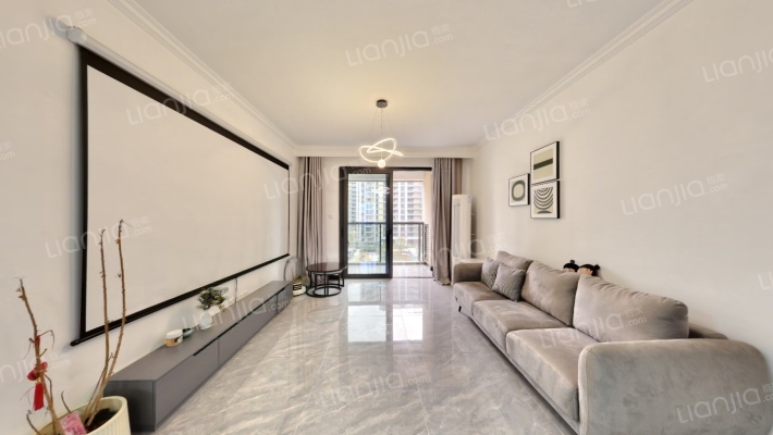 卧龙万诚府二手房实景图