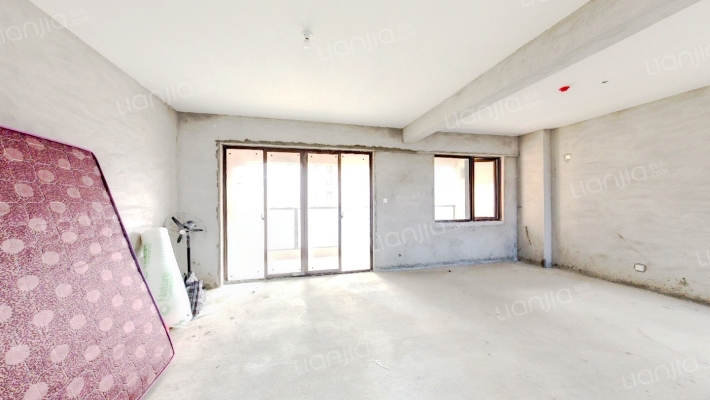 融润书香苑二手房实景图