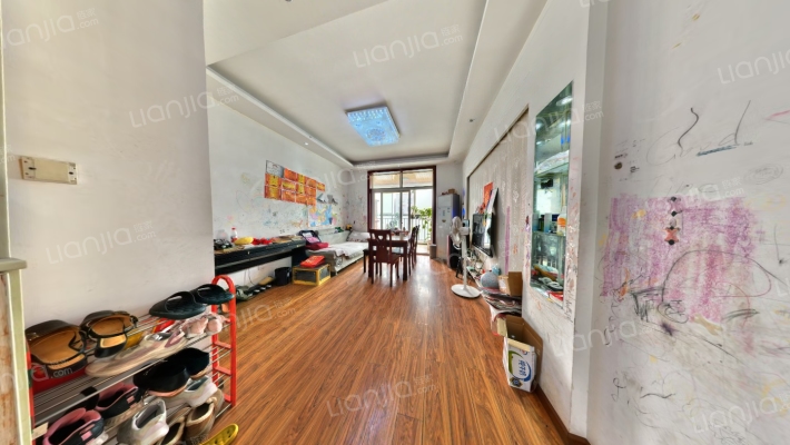 和韵小区二手房实景图