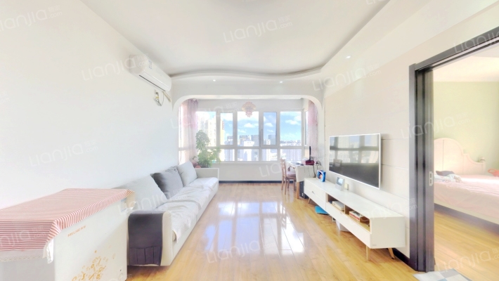 柒零捌零城仕公馆二手房实景图