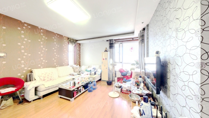 万东花园二手房实景图