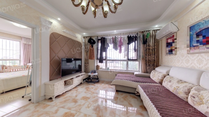 抱龙风景二手房实景图