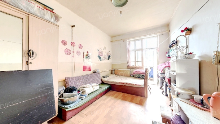 享堂西街北二条四院二手房实景图