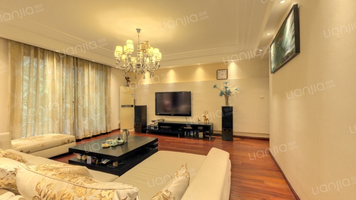 皇冠国际社区一期二手房实景图