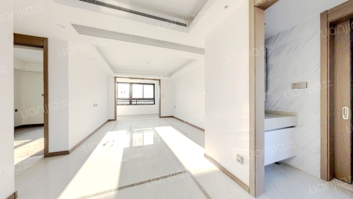 新城·云境二手房实景图