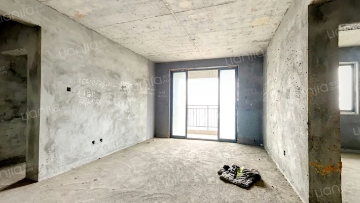 星河国际二手房实景图