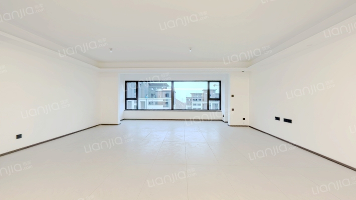 万科城山望二手房实景图