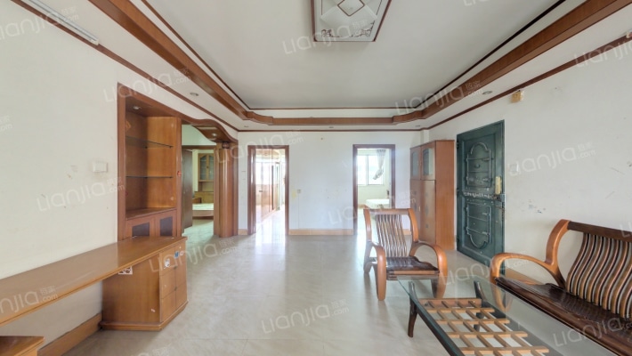 海南省财税学校宿舍二手房实景图