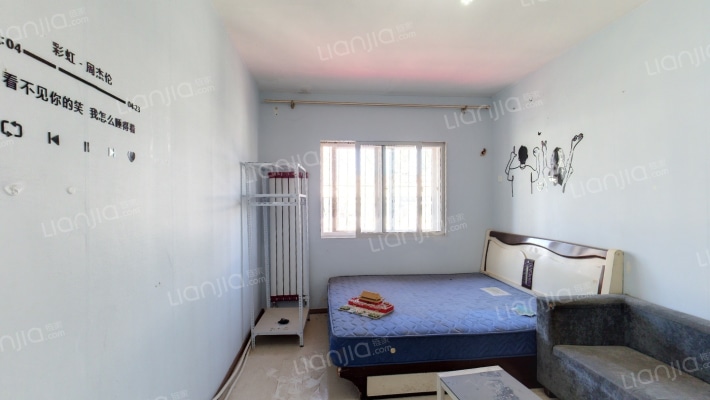 保靖里二手房实景图