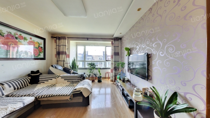 保利百合香湾C区二手房实景图