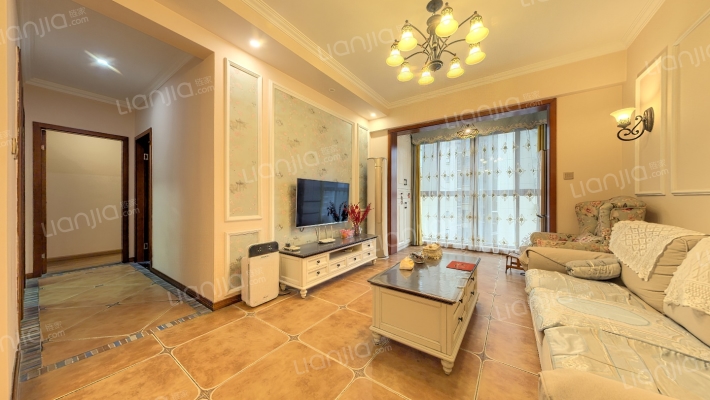 龙光君悦华庭二期二手房实景图