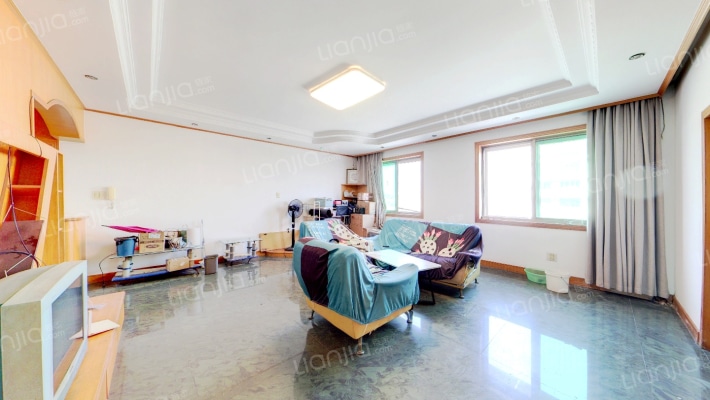 秦望公寓二手房实景图