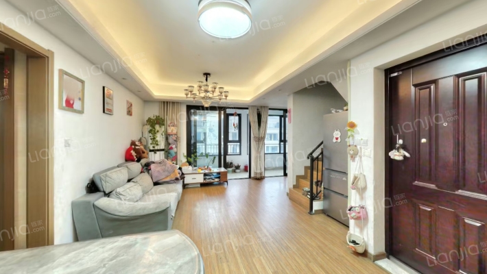 旭辉公园府二手房实景图