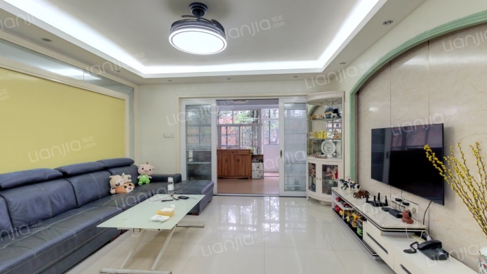 理想沁园二手房实景图