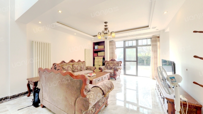 青城皓庭二手房实景图