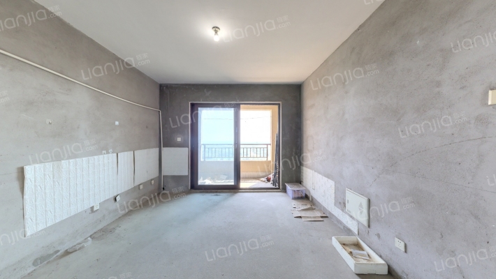 万立城二手房实景图