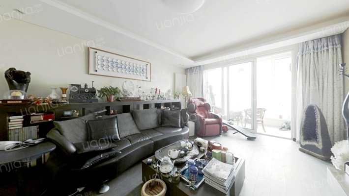 天山华庭二手房实景图