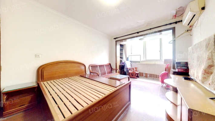 临汾路1060弄二手房实景图