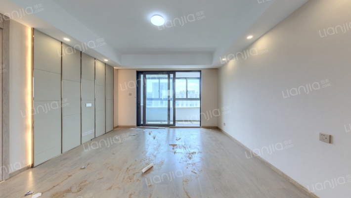 悦峰雅苑B区二手房实景图