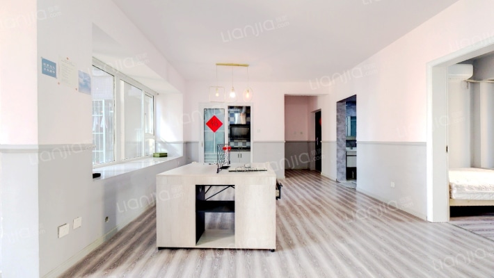 蓝润光华春天A区二手房实景图