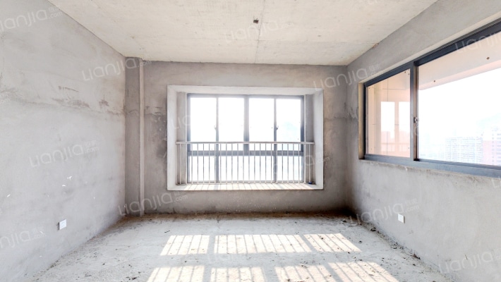 盛峰嘉园二手房实景图